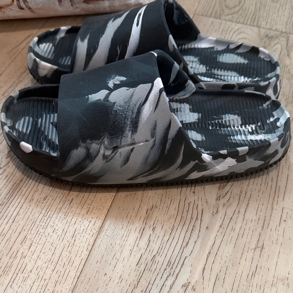 Black and Gray Slide Sandals
